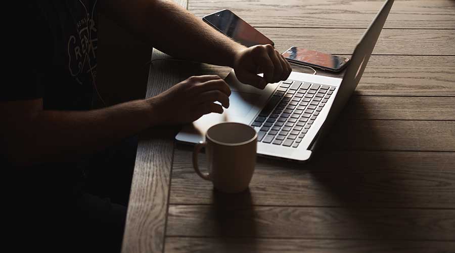 ITOL Blog - Training online using a laptop and mobile wifi hotspot